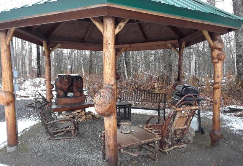 Люкс Повышенной Комфортности, Alaska's Northland Inn