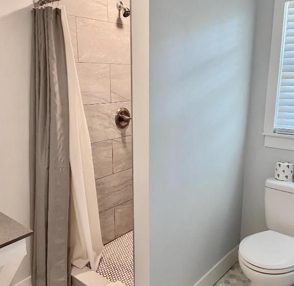 Номер Deluxe, Elk Rapids Lakeshore Inn