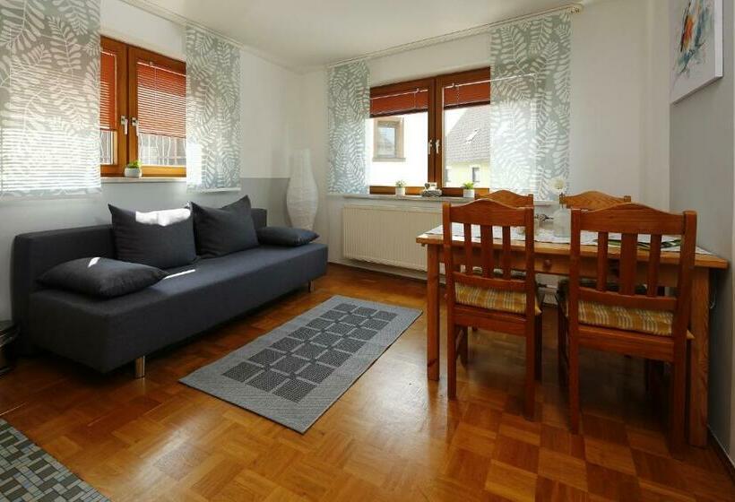 Апартаменты 1 Спальня, Gasthof Zur Burg