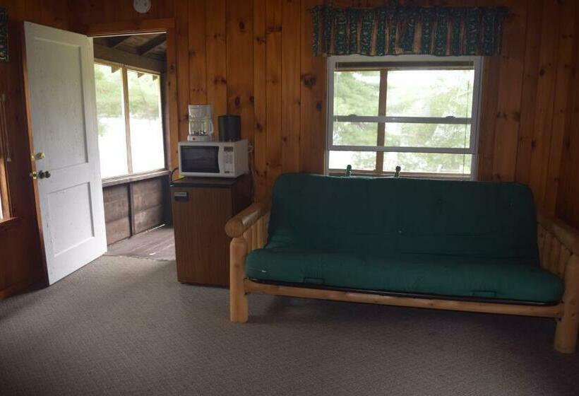 Номер Стандарт Вид на Озеро, The Long View Lodge