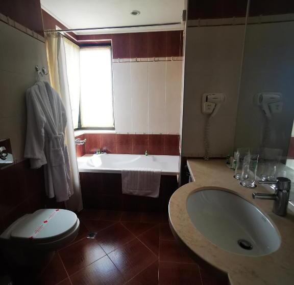 Семейный Номер Deluxe, Park Hotel Romantica