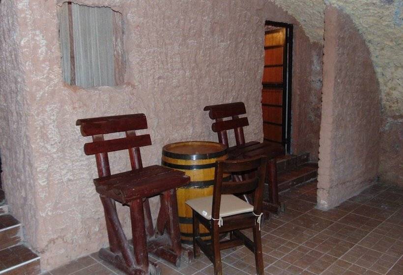 اتاق استاندارد با سرویس بهداشتی مشترک, Rooms Milin Lagum