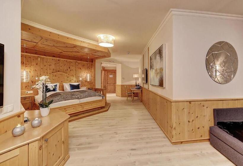 Люкс, Wellness  & Sporthotel Jagdhof