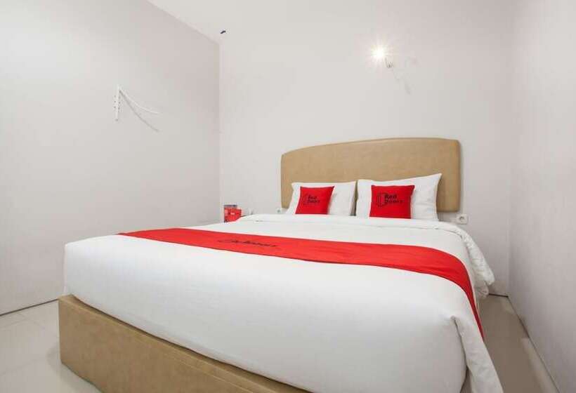 Номер Стандарт, Reddoorz Near Pasar Turi Station