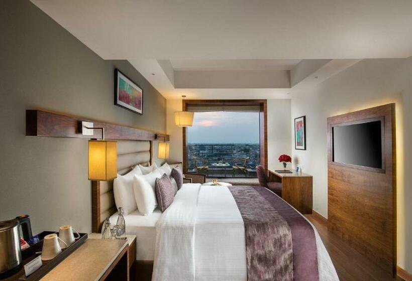 Номер Deluxe, Nirvana Sarovar Portico Gorakhpur