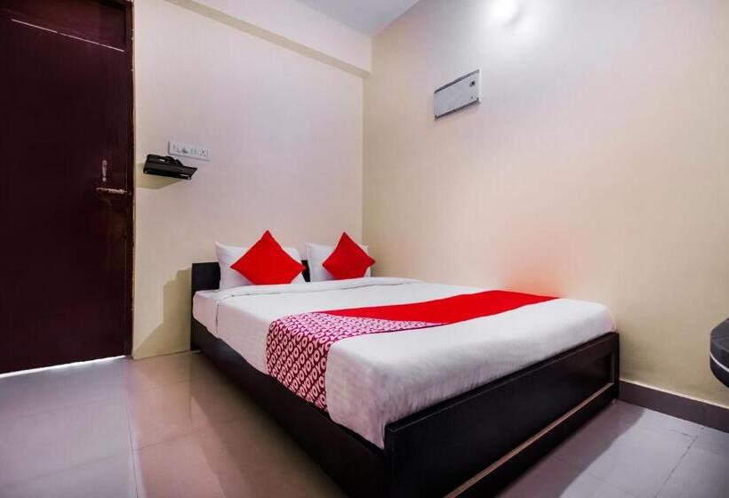 Трехместный Номер Классика, Oyo 26664 Hotel Kumar Inn