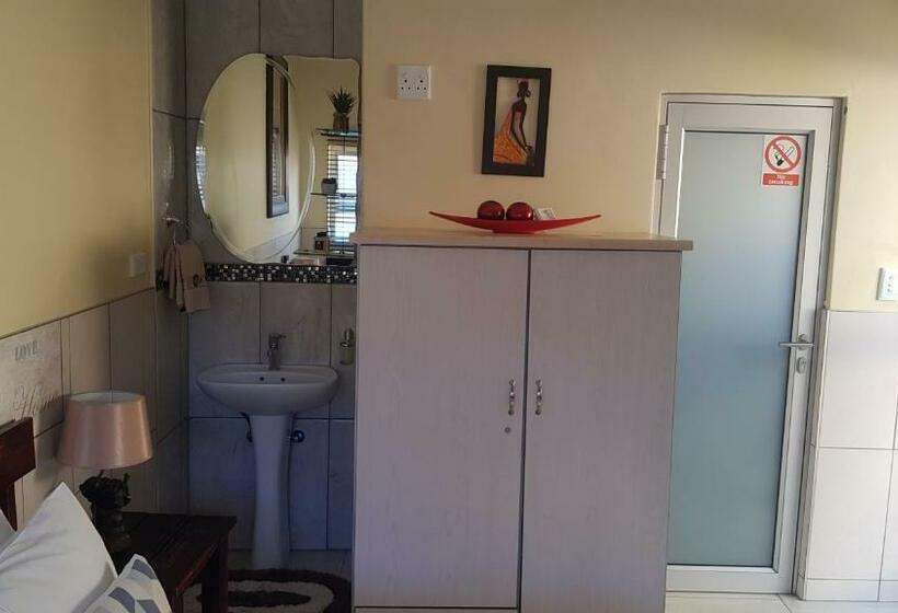 اتاق استاندارد, Esperanca Guesthouse