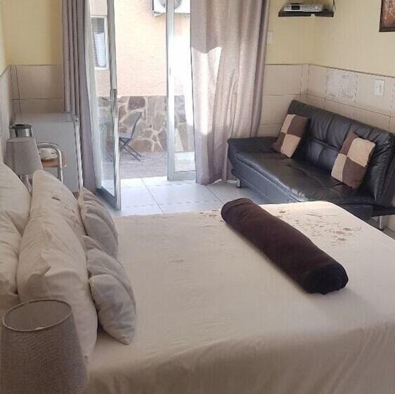 اتاق خانوادگی, Esperanca Guesthouse