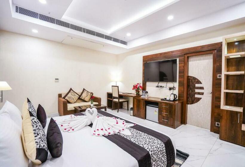 スタンダードルーム, Millenia Regency Lucknow