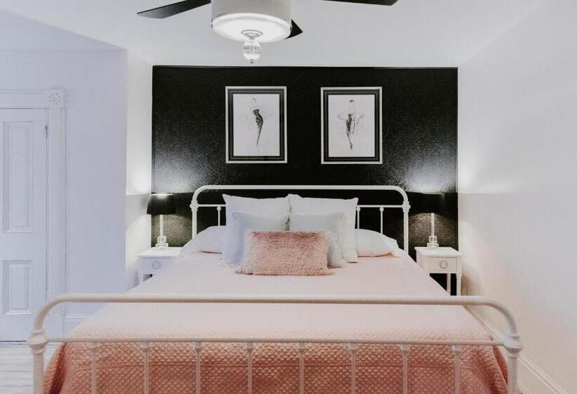 Стандартный Номер Кровать Кинг, Georges On York B&b