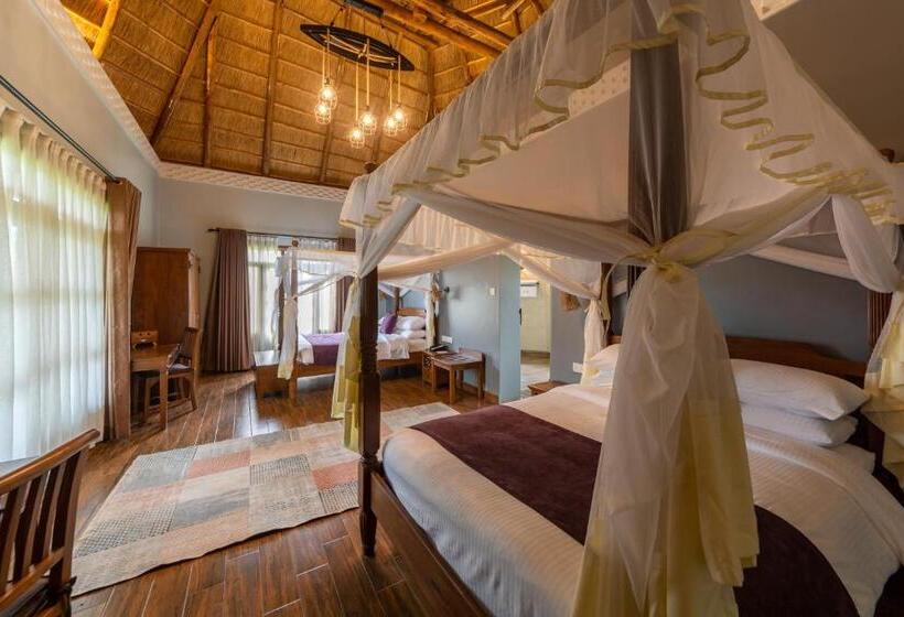 اتاق استاندارد با بالکن, Emburara Farm Lodge