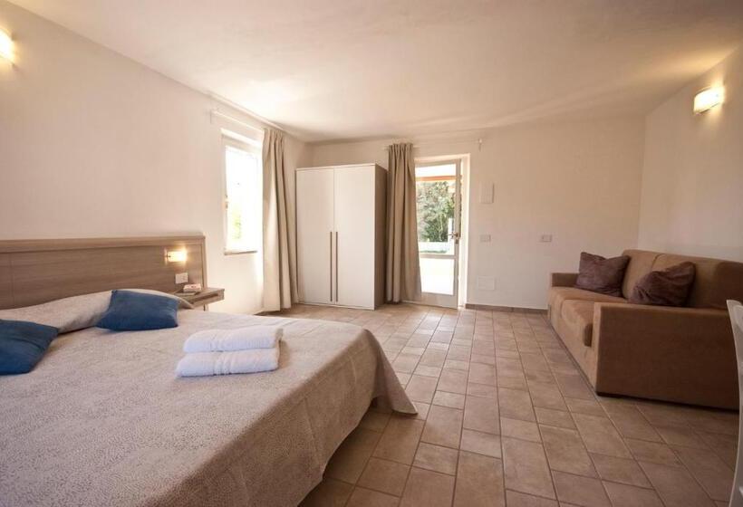 اتاق استاندارد چهار تخته, B&b La Casa Degli Ulivi