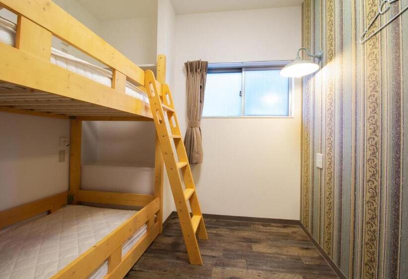 Номер Стандарт Совместная Ванная, Trip & Sleep Hostel