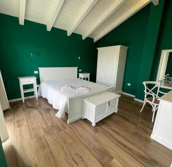 اتاق استاندارد, Il Borgo
