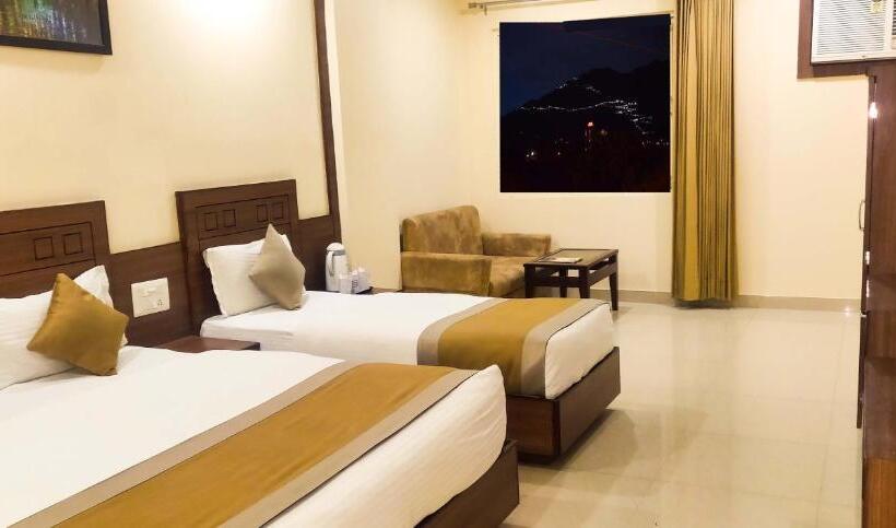 Трехместный Номер Superior, The Vaishno Devi Hills
