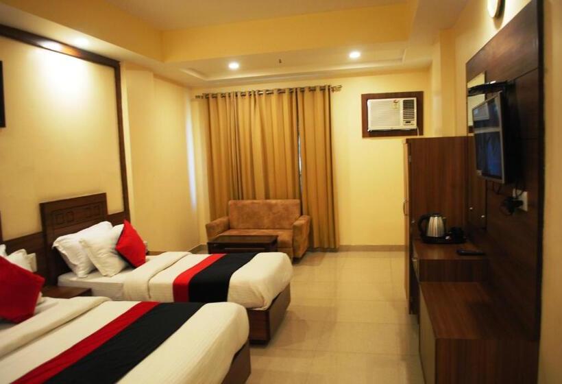 Трехместный Номер Deluxe, The Vaishno Devi Hills