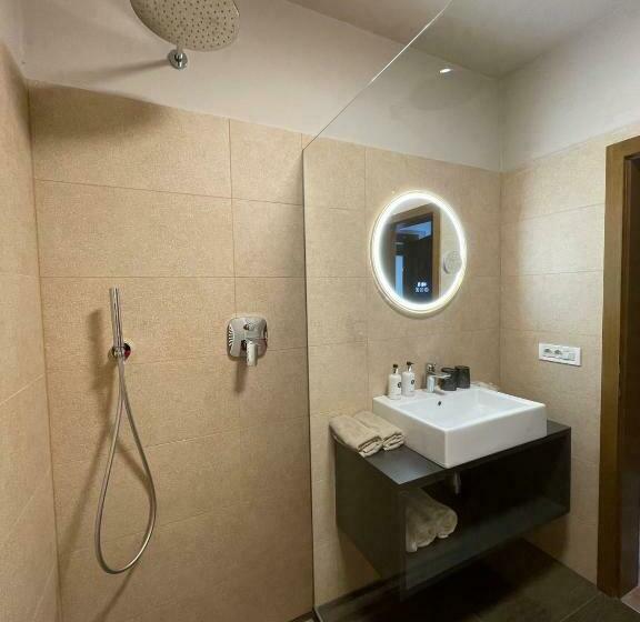 标准间带阳台, Residence Mavie