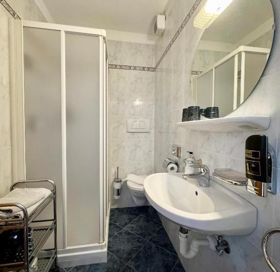 غرفة أساسية, Residence Mavie