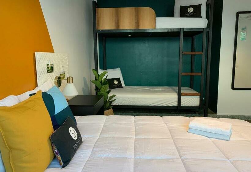 اتاق استاندارد, Santurcia Hostel