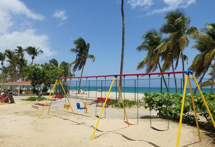 آپارتمان 1 خوابه با چشمانداز دریا, Marbella Del Caribe Isla Verde Beachfront