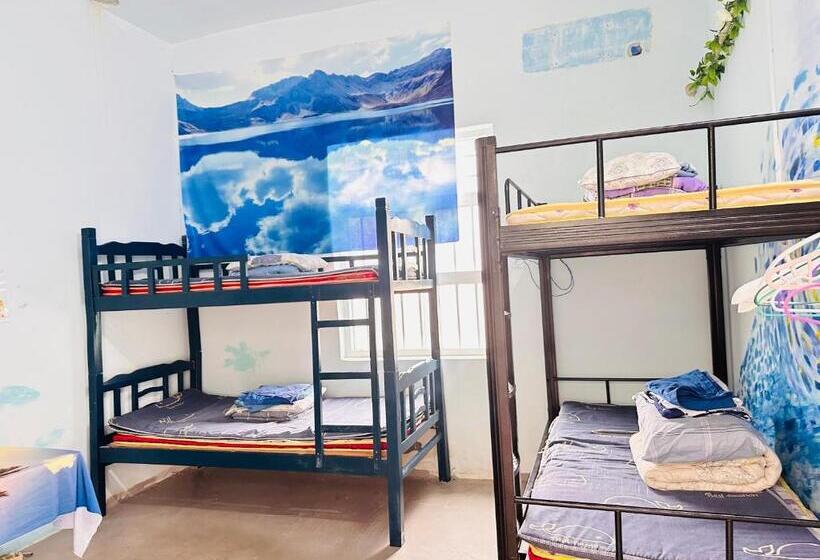 Кровать в Общей Комнате, Wan Ning Xiao Gang Guest House