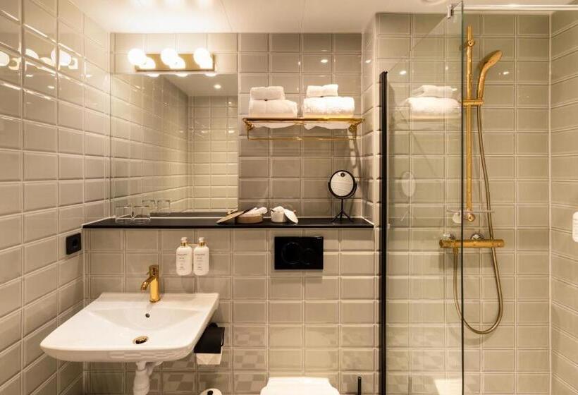 Студия Стандарт, Best Western Plus åby
