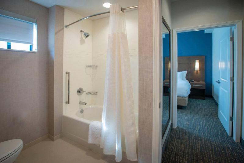 Люкс Кровать Кинг, Residence Inn By Marriott Pensacola Airport/medical Center