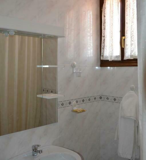 Номер Стандарт с Террасой, Labella Hostal Restaurante