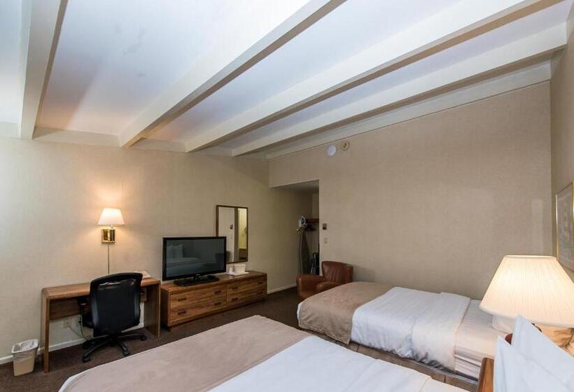 标准间, Windjammer Lodge
