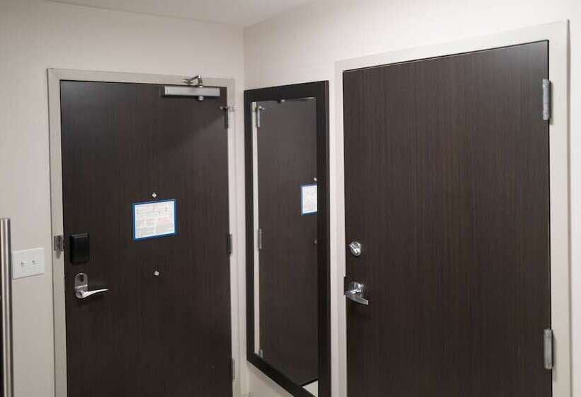 套房, Holiday Inn Express & Suites Franklin   Berry Farms, An Ihg