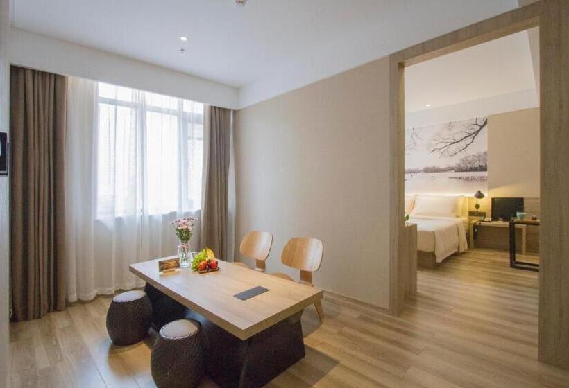 Люкс, Atour Hotel Shenyang Hunnan Olympic Sports Center