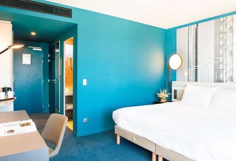 Номер Стандарт, Radisson Blu Hotel Bordeaux
