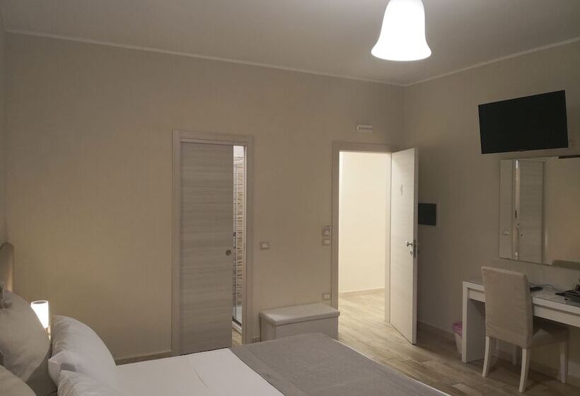 Апартаменты Комфорт 1 Спальня, Michelangelo Home B&b
