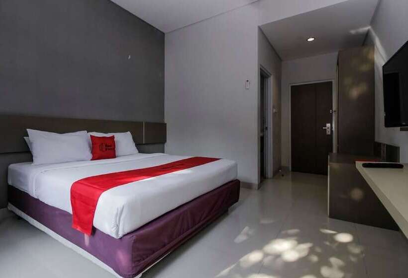 Номер Стандарт, Reddoorz Near Goa Sunyaragi