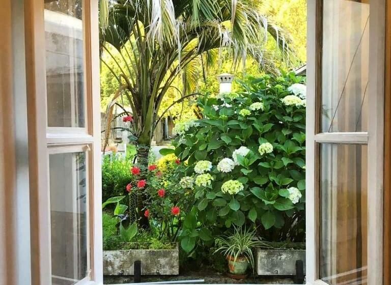 Люкс, Hostel Das Flores
