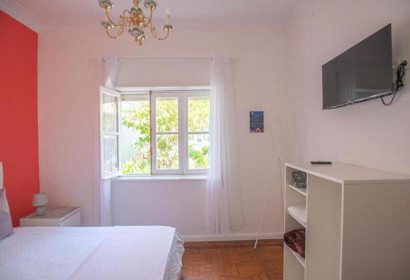Люкс, Hostel Das Flores