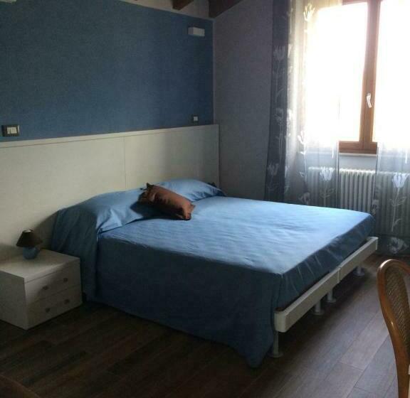 اتاق کلاسیک چهارنفره, B&b La Valletta