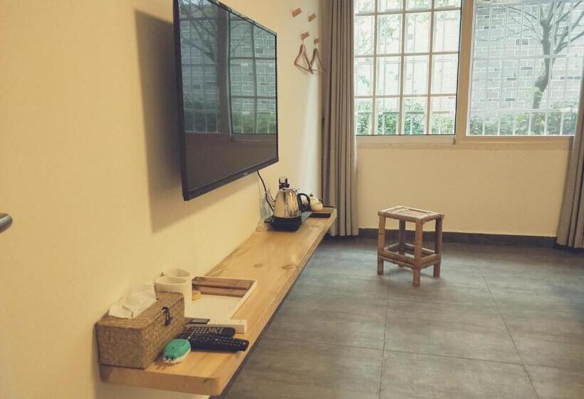 スタンダードルーム, Bloom Time Guest House