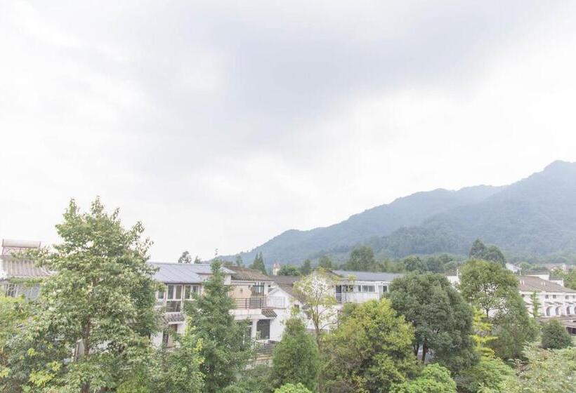 キングサイズベッドのスタンダードルーム, Bloom Time Guest House
