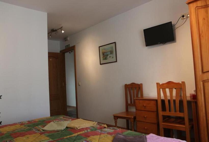 スタンダードルーム, Hostal La Plaza