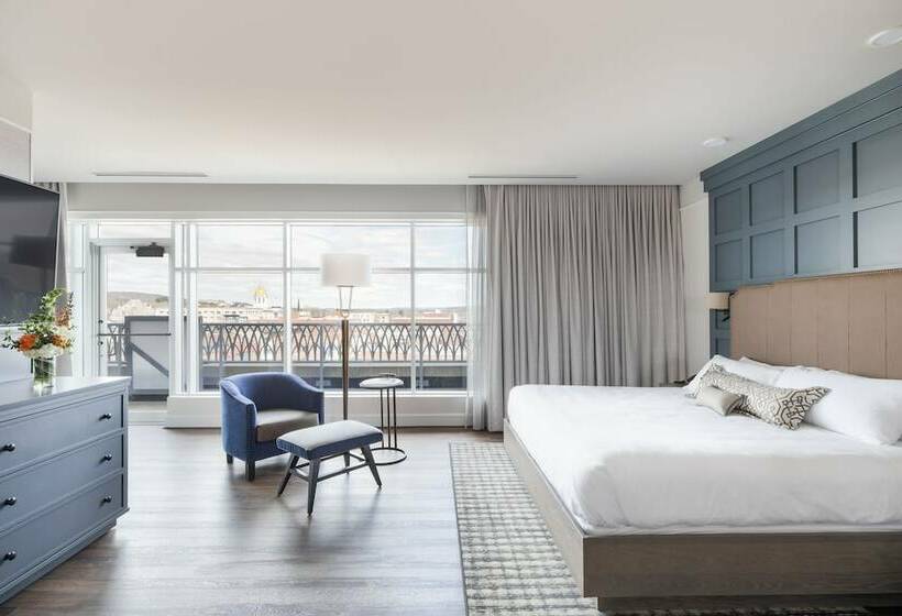 Номер Классика Двуспальная Кровать, The Hotel Concord
