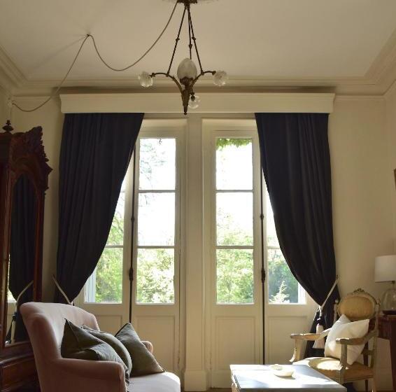 Номер Deluxe с Балконом, Manoir De Plaisance