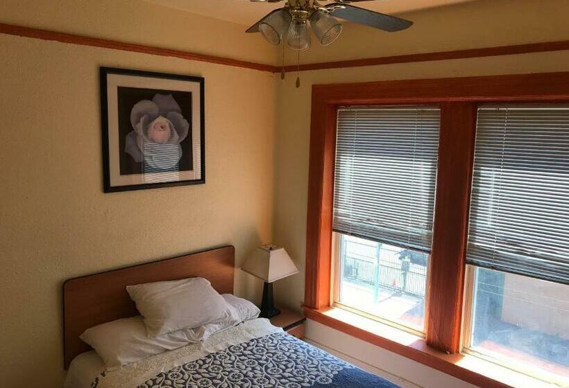 Quarto Standard Casa de Banho Partilhada, Boston