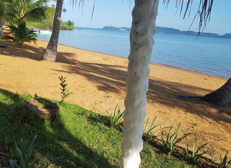 بانگلوی استاندارد, Sunrise Beach Resort