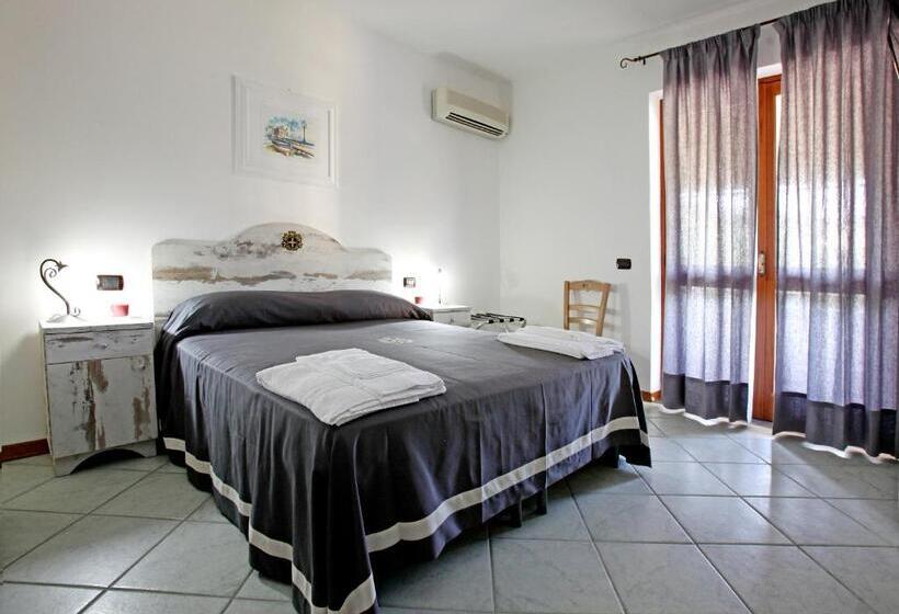 스탠다드 룸 가든 전망, Luxury Room Vittorio Emanuele Ii