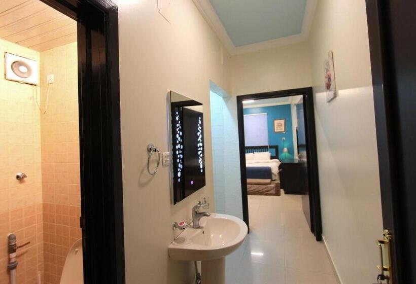 Апартаменты 1 Спальня, Al Qaswaa Furnished Apartements