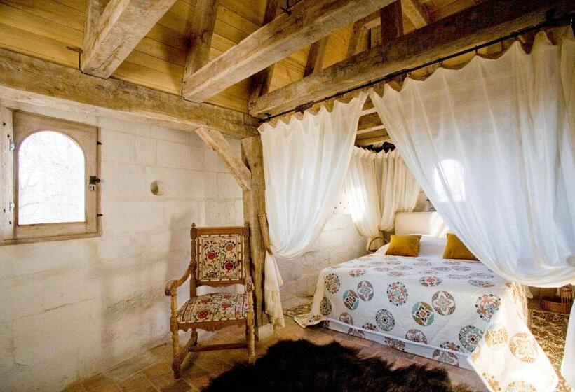 Люкс Повышенной Комфортности, Hôtel Du Château Du Rivau