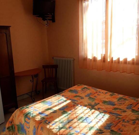 Номер Стандарт, Le Relais De Boralde