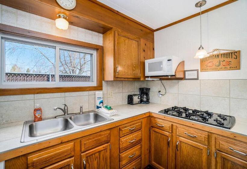 Дом 2 Спальни, Pleasant Valley Resort