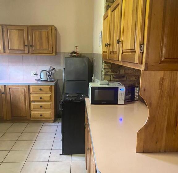 Апартаменты 1 Спальня, A Pousada Guesthouse
